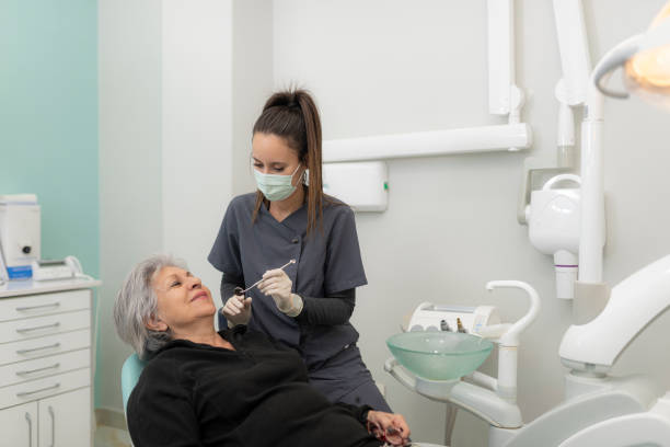 Best Cracked Tooth Emergency Dentist  in Junction City, CA