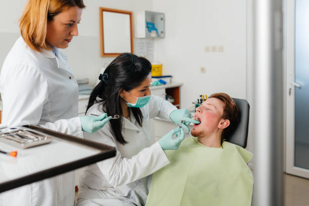 Best Broken Tooth Emergency  in Junction City, CA